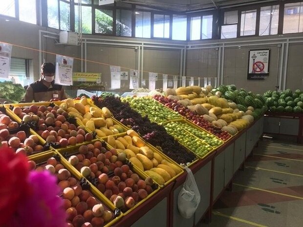 وضعیت قیمت میوه های تابستانی در هفته نخست تیرماه در بازار تره بار